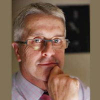Prof Dominic Dwyer