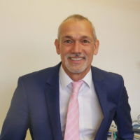 Dr Andrew Barker